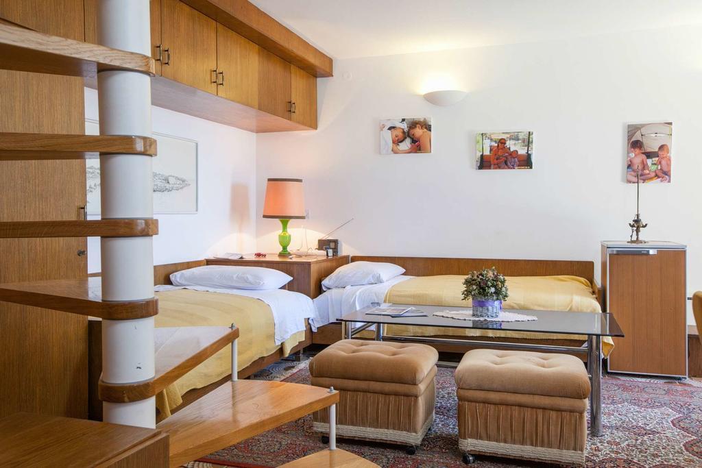 Holiday Home Luma Podgora Szoba fotó